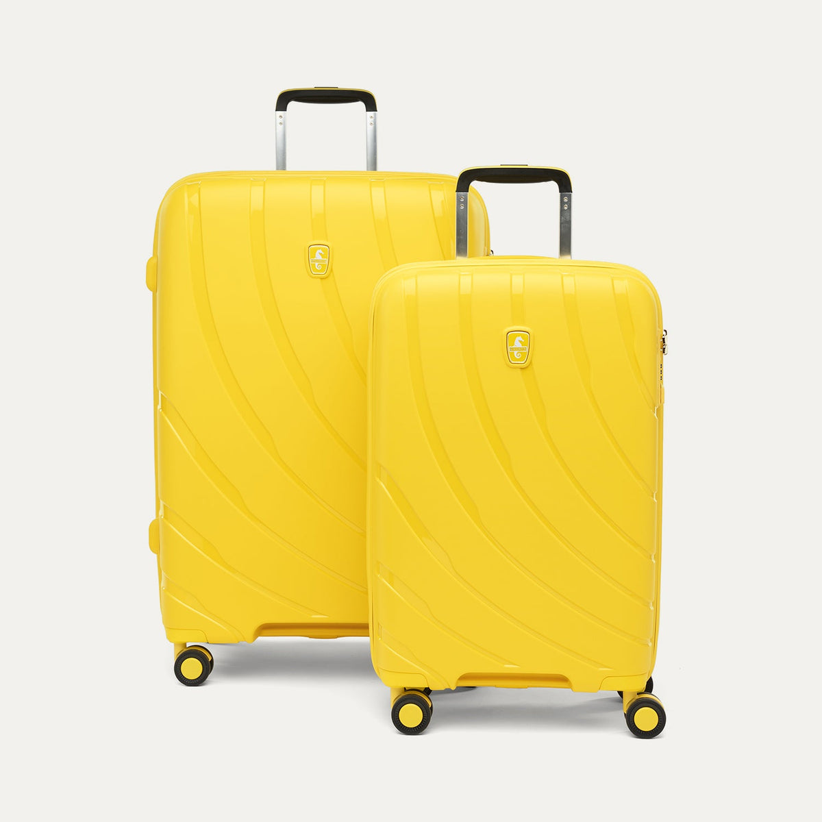 Atlantic®  Carry-On / Medium Check-In Hardside Set